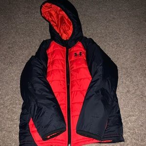Under armor coat like new only worn once or twice